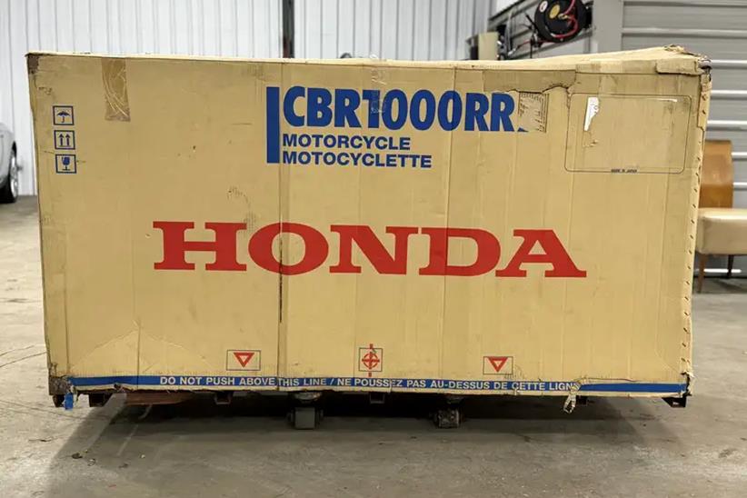 2005 Honda CBR1000RR Fireblade original box