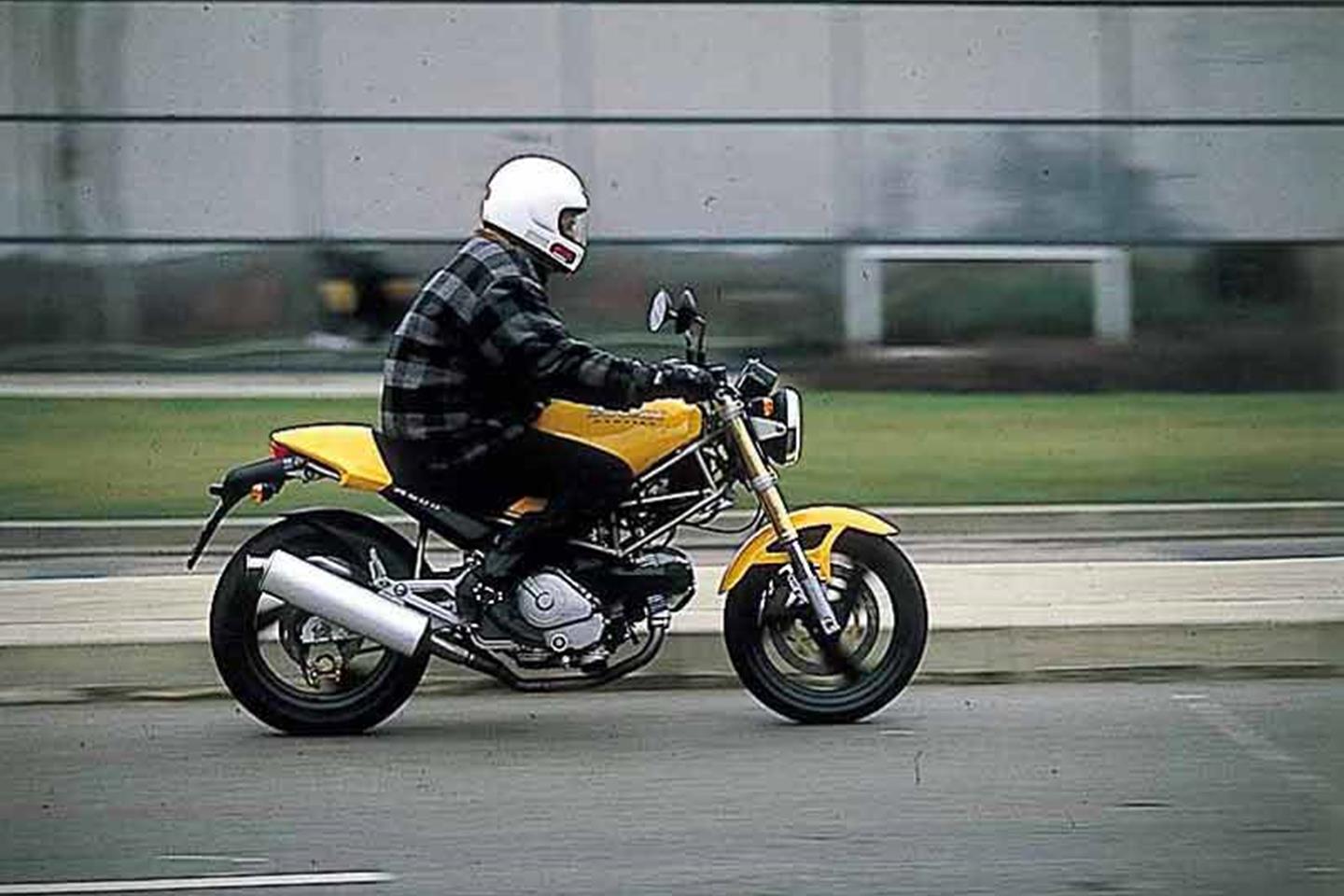 Ducati store monster 1996