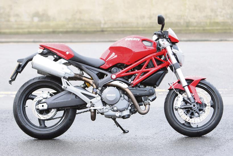 Ducati Monster 696
