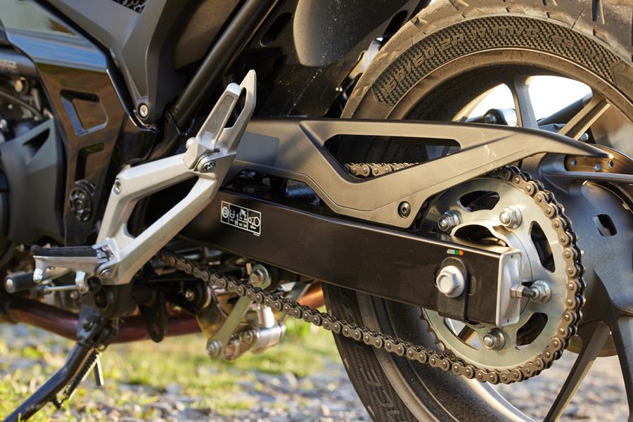 2025-on Honda NC750X close up of the tyre and chain