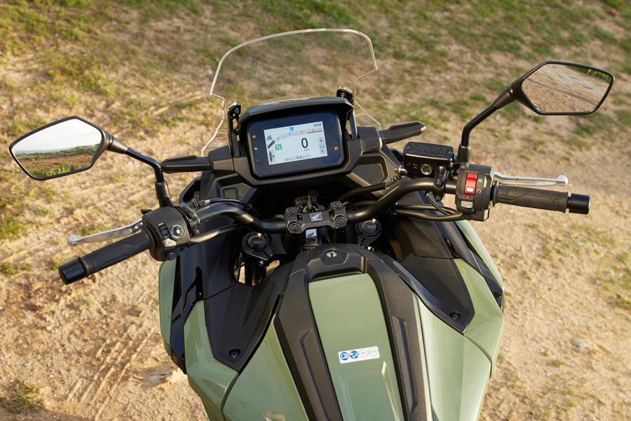 2025-on Honda NC750X cockpit view