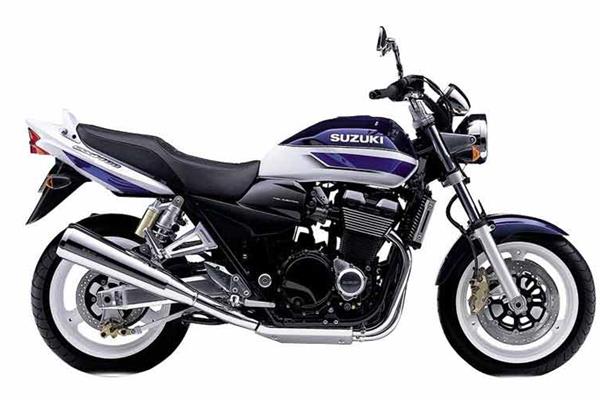 Suzuki GSX1400 side profile studio shot