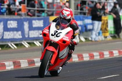 See MCN's Bruce Dunne on his TZ250 Yamaha 