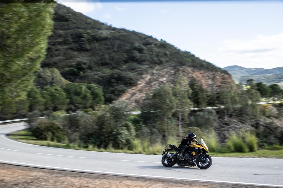 2025-on Triumph Tiger Sport 800 touring in the mountains