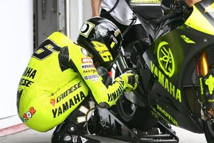 Edwards says he's not suprised Rossi extended Yamaha deal 