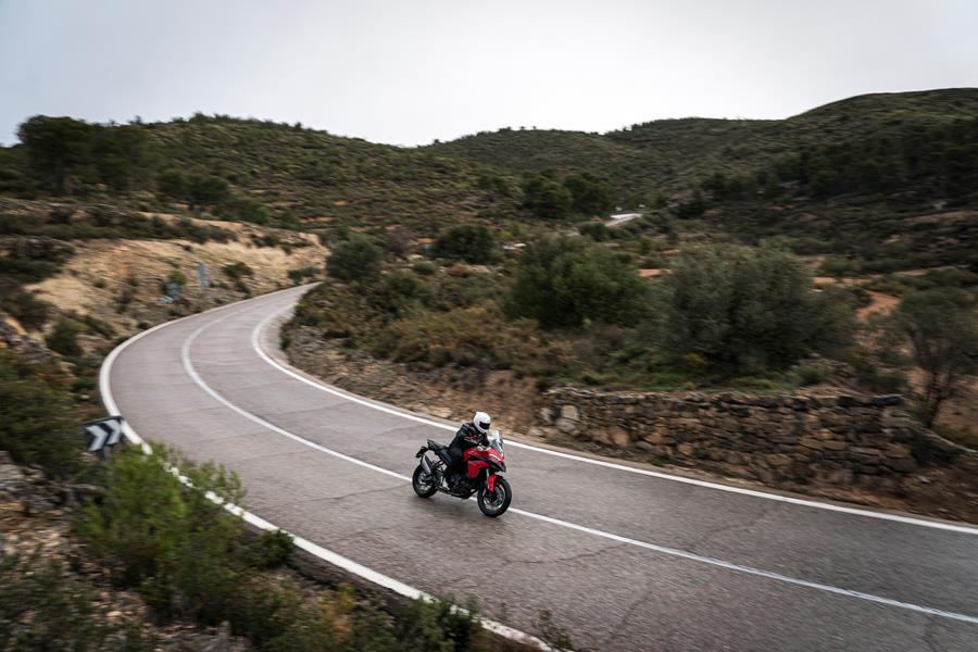 2025-on Ducati Multistrada V2 S riding through the countryside