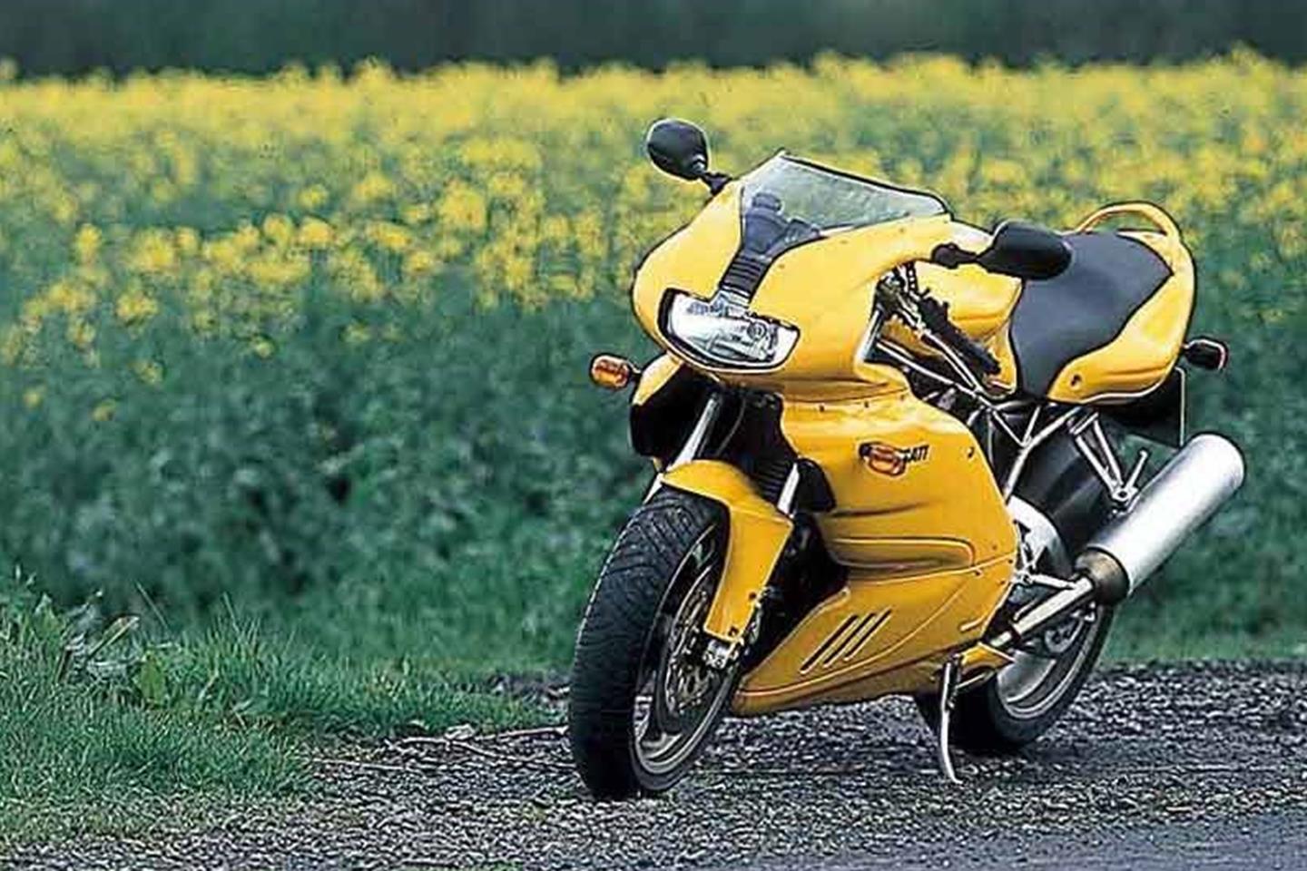 Ducati deals 900 ie