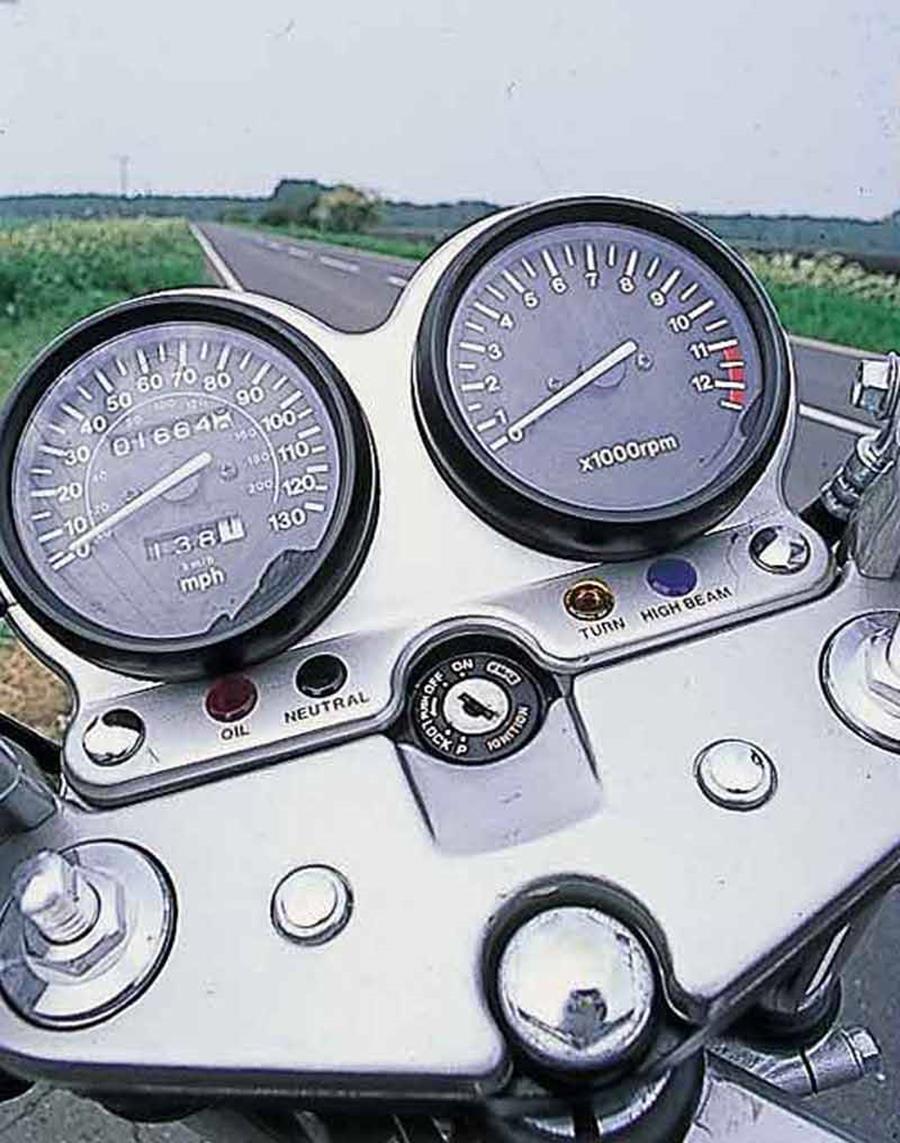 Suzuki GS500 clocks