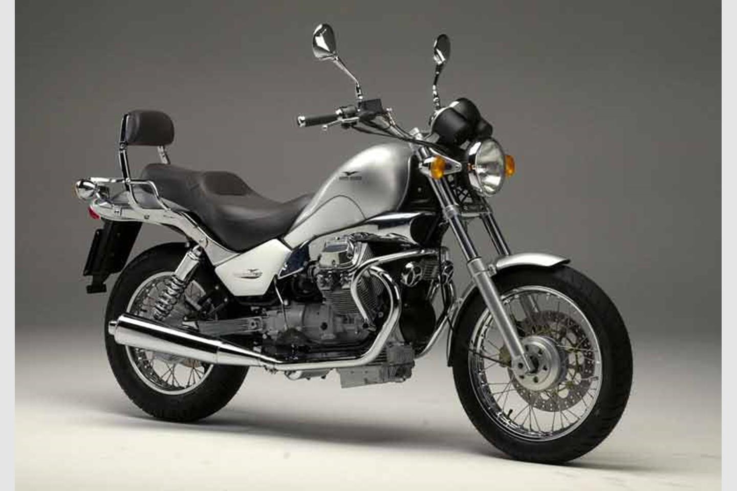 モトグッツイ MOTO GUZZI リア ブレーキパッド ネバダ 750 Nevada 03年-16年 最大85％オフ！