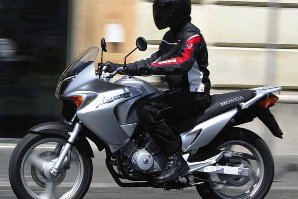 4x Ölfilter Von Cyleto Für Honda XL125 V / Varadero 125 (2001-2011) – Hochwertig, OEM-kompatibel (Höhe 37 Mm, Ø 52 Mm)