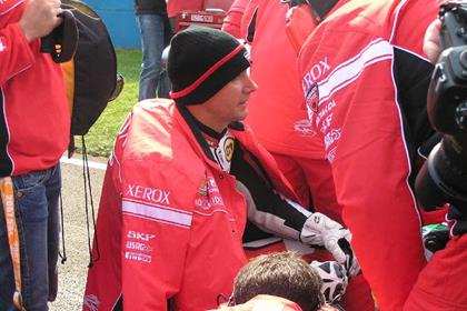 Troy Bayliss on pole 