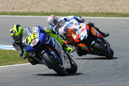 Hopkins sees Rossi and Pedrosa as the two main title contenders