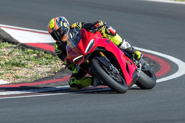 2025-on Ducati Panigale V2 S leaning into a corner