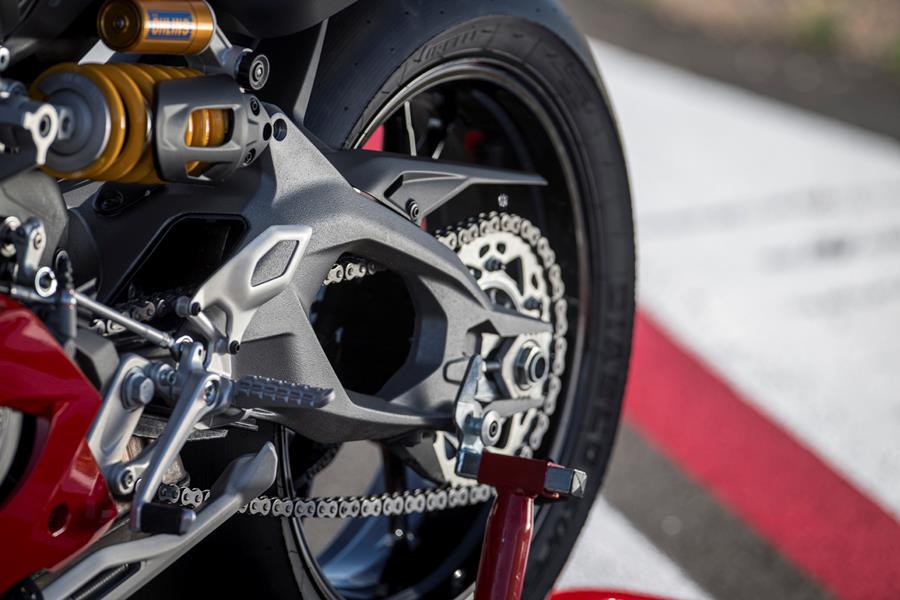 2025-on Ducati Panigale V2 S rear swingarm and chain drive