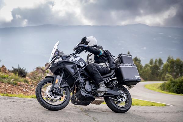 2025-on CF Moto 700MT - cornering with full pannier set up