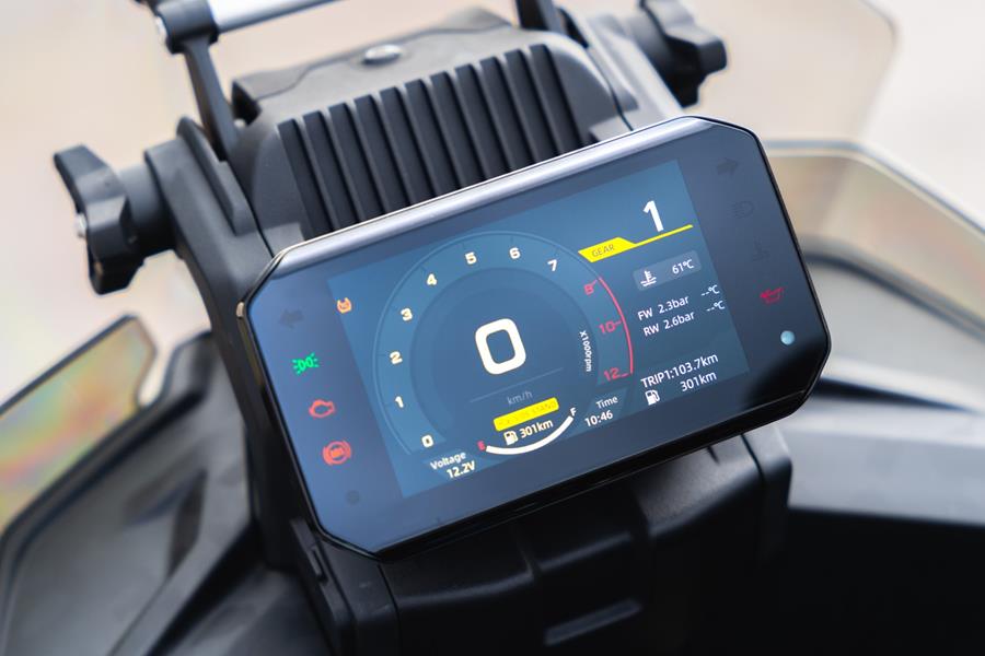 2025-on CF Moto 700MT - detailed shot of the dash