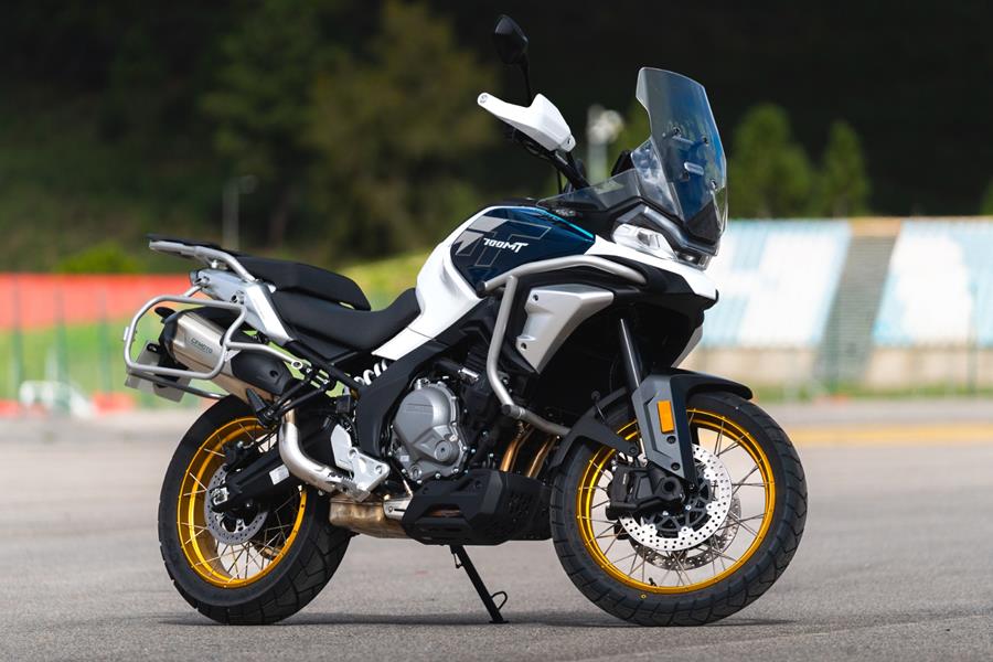 2025-on CF Moto 700MT - static shot of the righthand side of the bike, leaning on its side stand