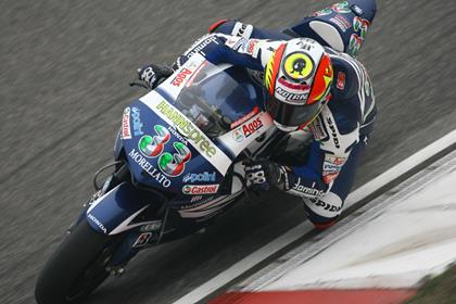 Melandri finds form in France