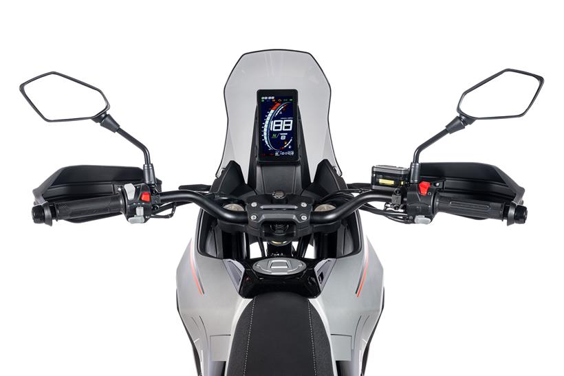 Morbidelli T125X LCD display
