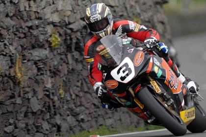 McGuinness made use of his knowledge of the cuorse to record the fastest lap time (Pic: Pacemaker Press)