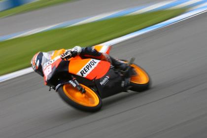 Bradley Smith claims seventh at British GP