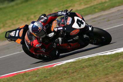 Jonathan Rea was fastest in the first session at Knockhill