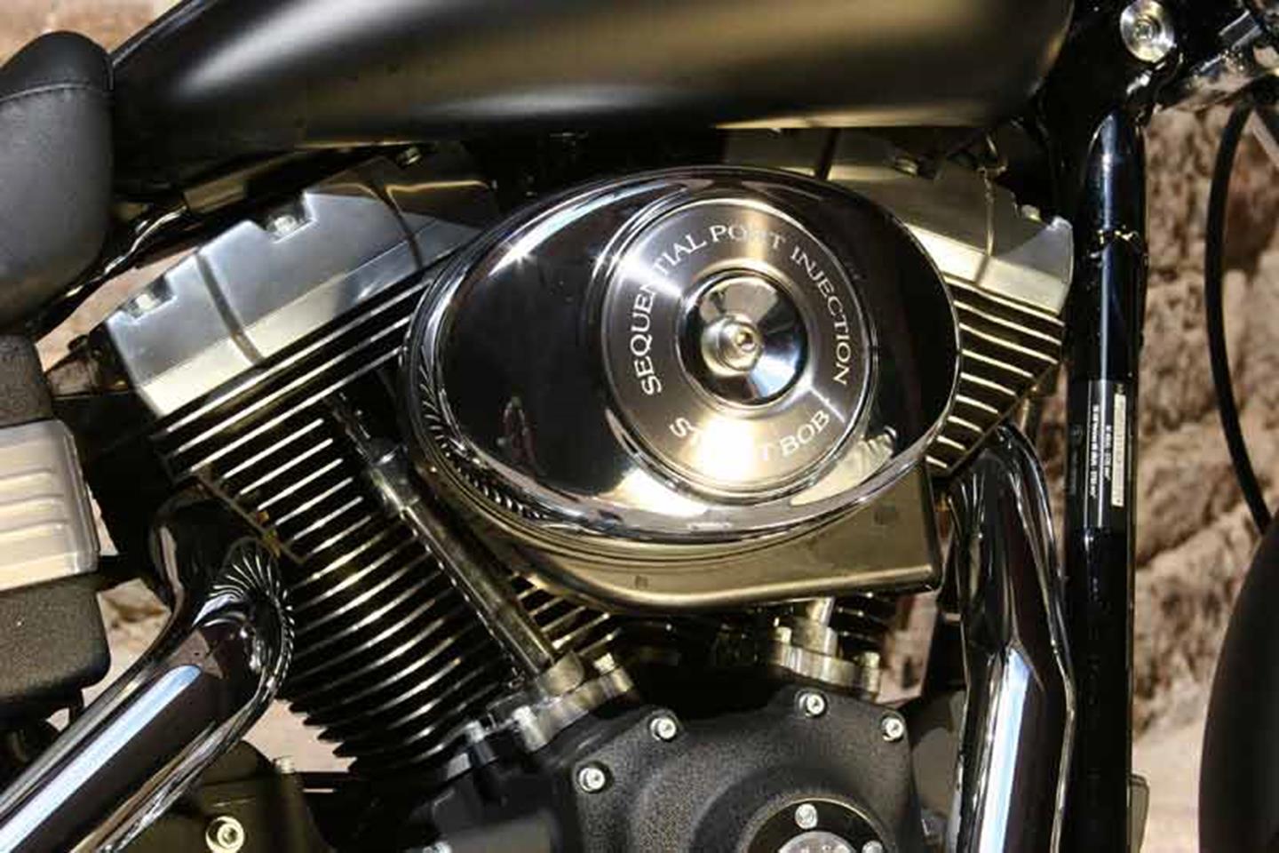 motor harley davidson street bob