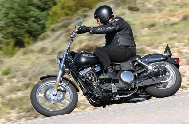 HARLEY-DAVIDSON STREET BOB (2006-on) Motorcycle Review | MCN