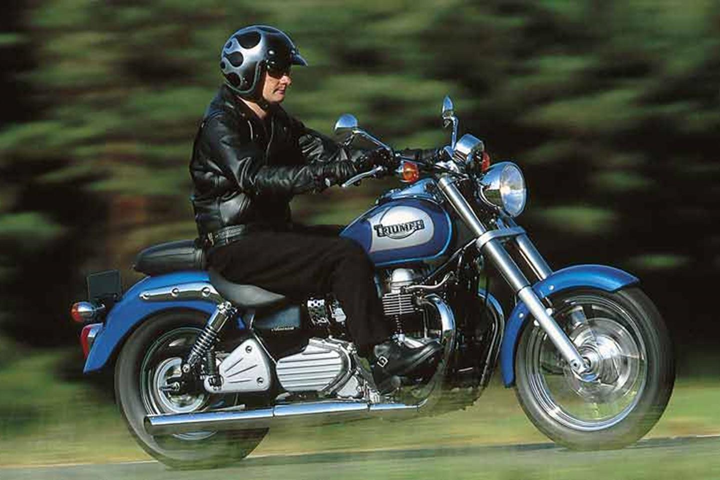 Triumph bonneville deals america