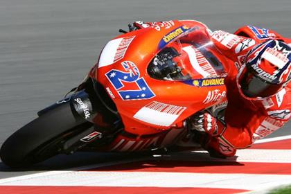 Casey Stoner has set the early pace for the US MotoGP at Laguna Seca