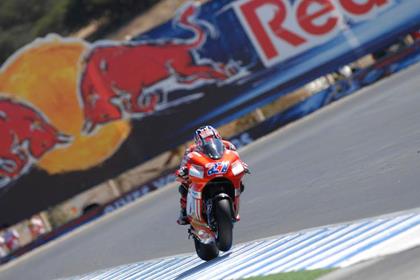 Casey Stoner continues dominat form at US MotoGP at Laguna Seca