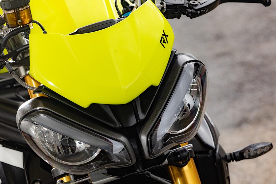 2025 Triumph Speed Triple 1200 RX, headlights and intake