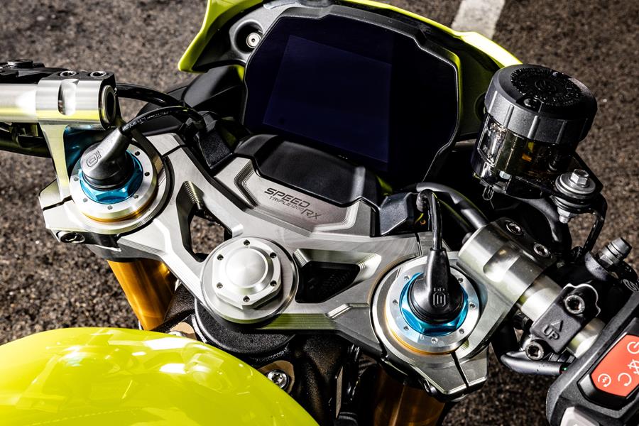 2025 Triumph Speed Triple 1200 RX, new triple clamp and handlebars 