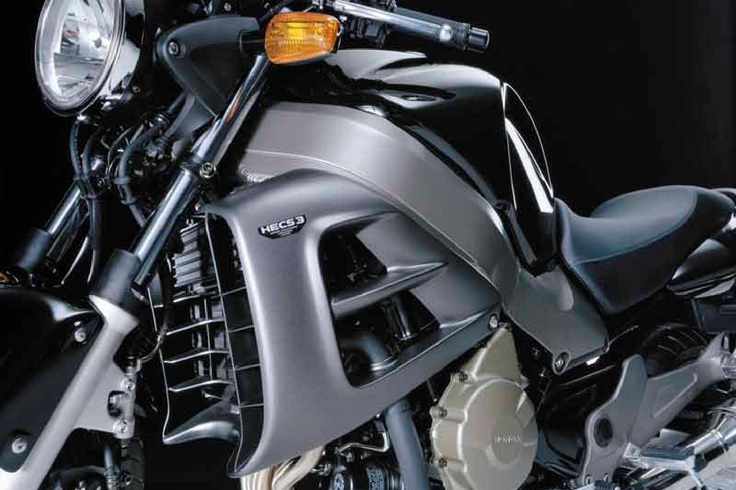 Auto Moto 602 17 Pignone Dc Afam 17 Denti 530 Honda Cb 1100 Sf X11 Eleven 00 02 Ap