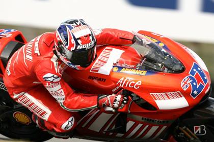 Casey Stoner takes the Brno MotoGP pole for Ducati