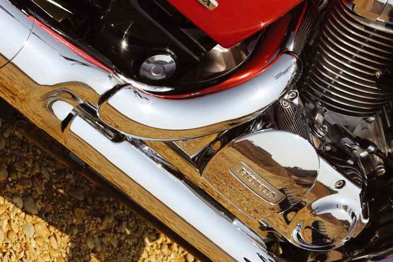 2007 honda shadow 750 exhaust