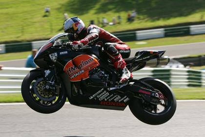 Rea took an impressive win at Cadwell race two