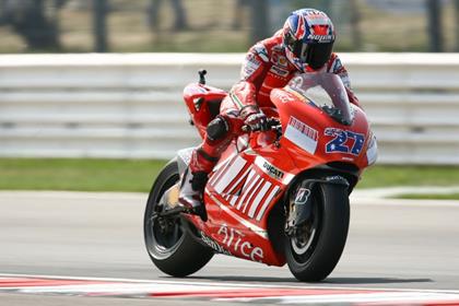 Casey Stoner starts a possible championship winning race weekend in perfect form