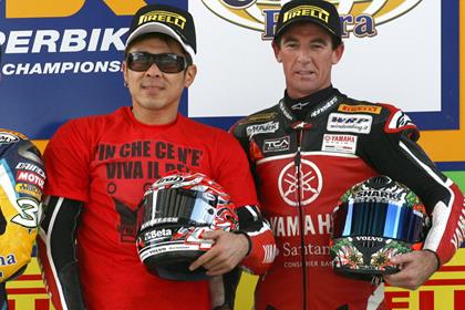 Noriyuki Haga and Troy Corser will stay with Yamaha for 2008