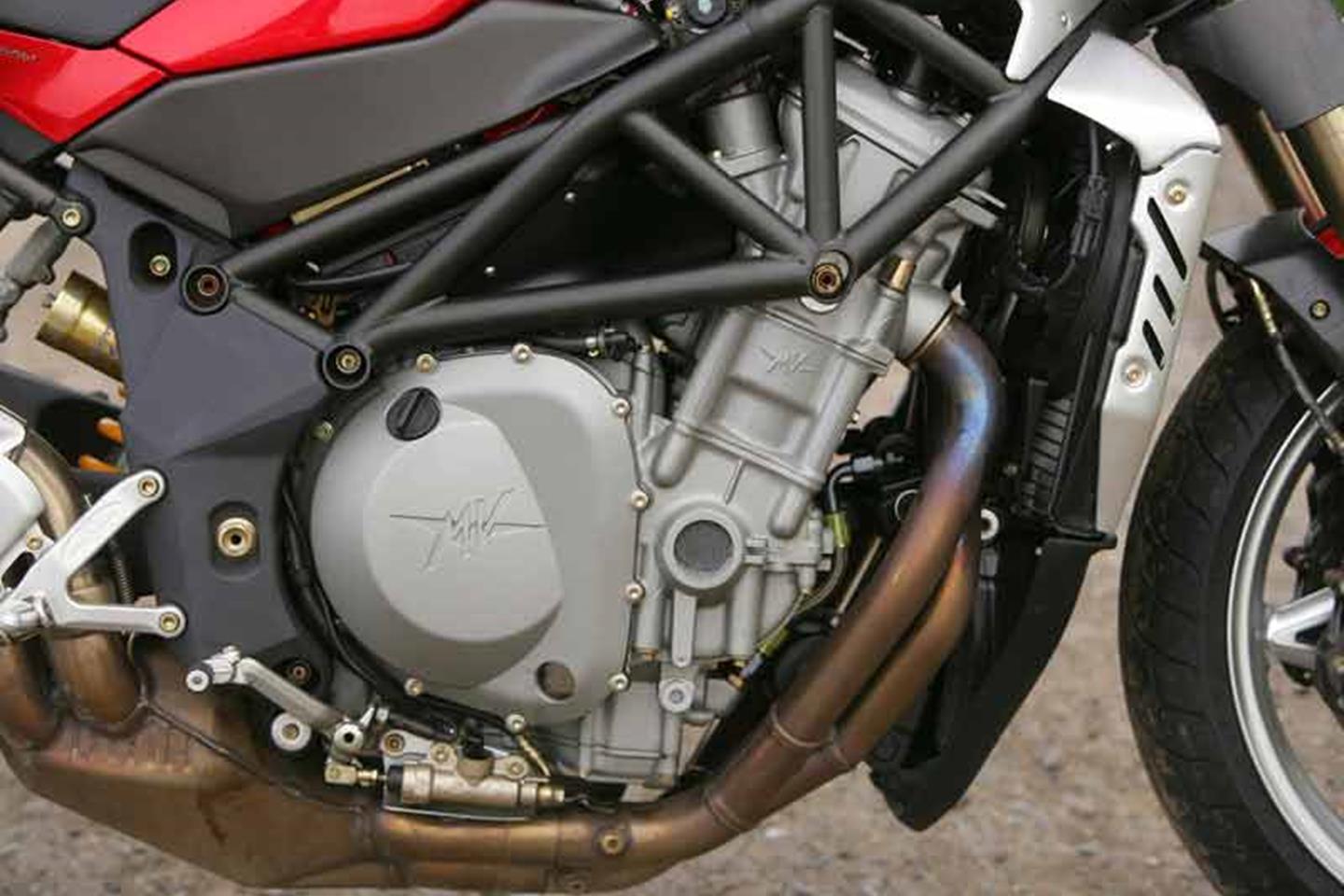 6ピース 適用: MV AGUSTA F4 BRUTALE 750 フューエル インジェクター