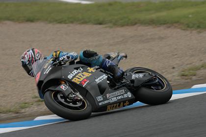 Nobuatsu Aoki tested out the new Suzuki GSV-R in Japan today (Pic: Shigeo Kibiki)