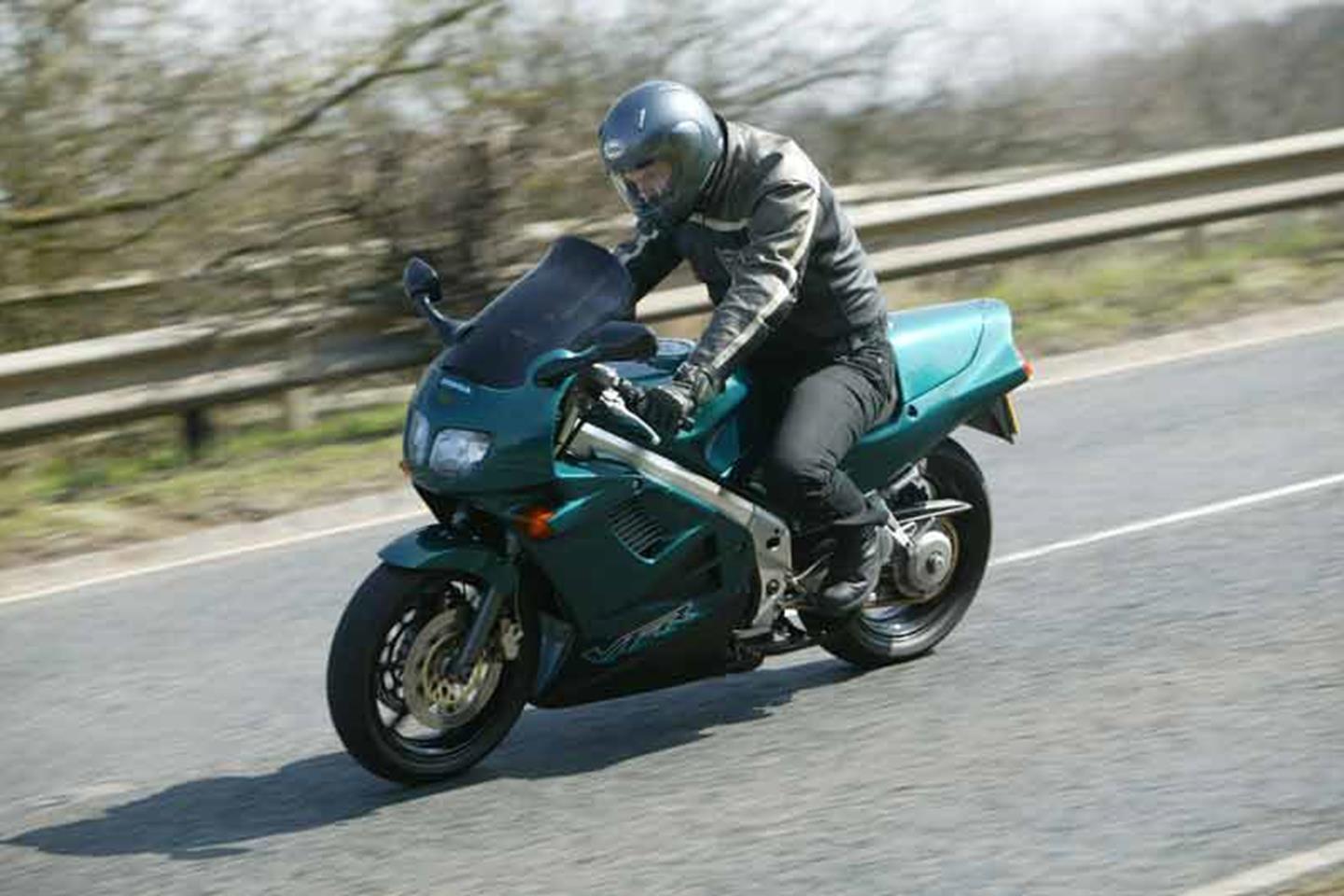 Honda VFR 750 (1995-1998) Review and used buying guide