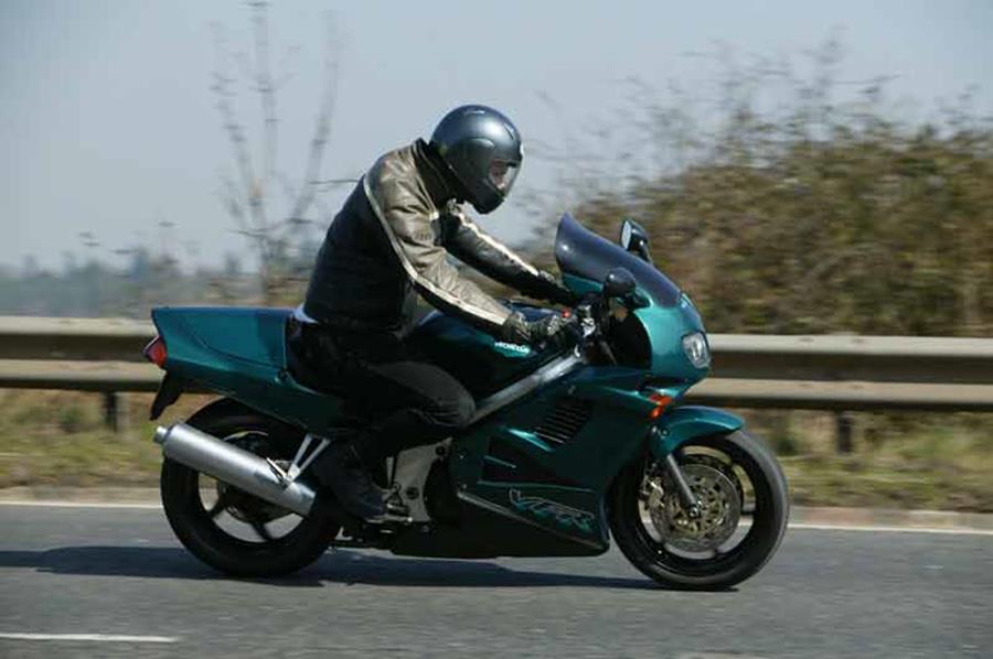 Is the Honda VFR 750 reliable? Well, it's a Honda, so yes!