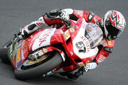 Lorenzo Lanzi has taken pole position in a rain hit Magny Cours qualifying session