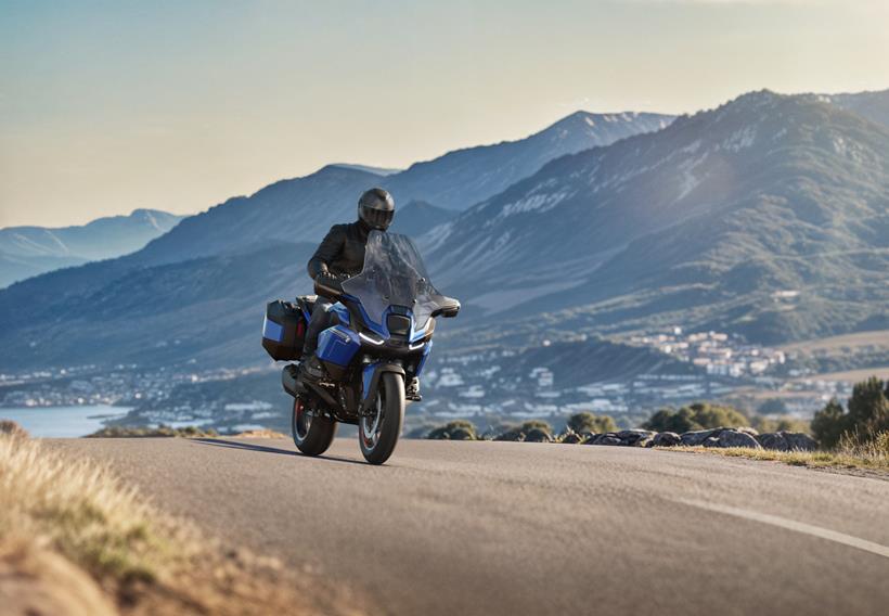 BMW R1300RT는 도로에서 탔습니다 BMW R1300RT는 도로에서 탔습니다