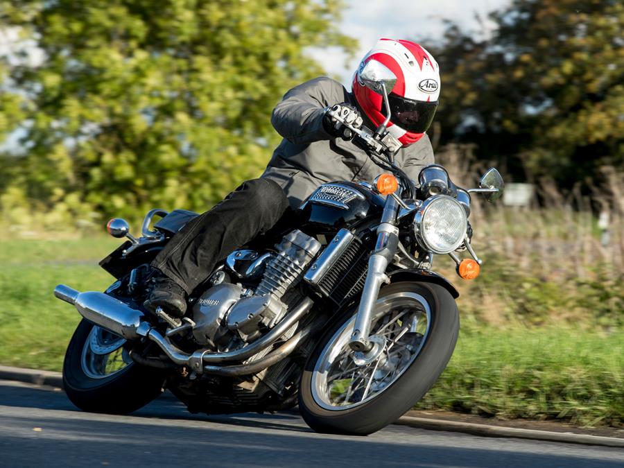 Phil West riding Triumph Thunderbird 900