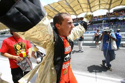 Jorge Lorenzo is the 2007 250cc GP world champion as Hiroshi Aoyama takes Sepang win