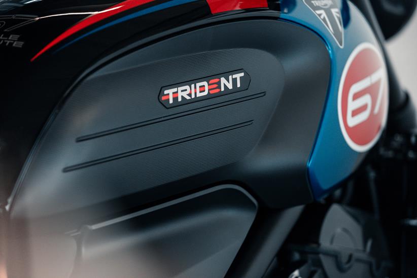 Triumph Trident 660 Triple Tribute tank cut outs