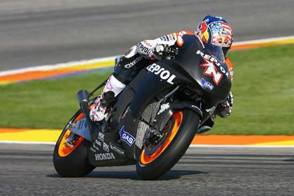 Nicky Hayden experienced problems on his 2008 Honda RC212V in Valencia today