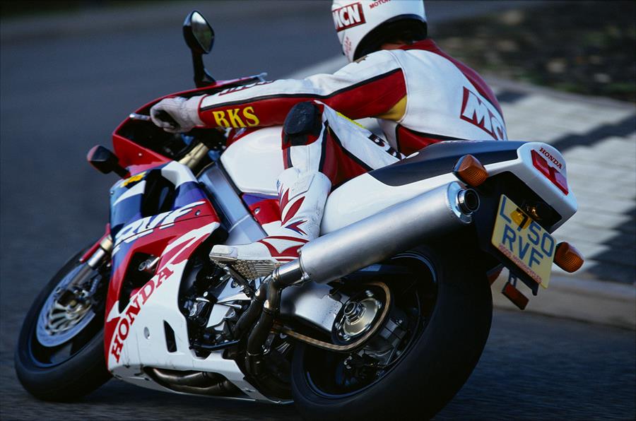 Honda RC45 rear